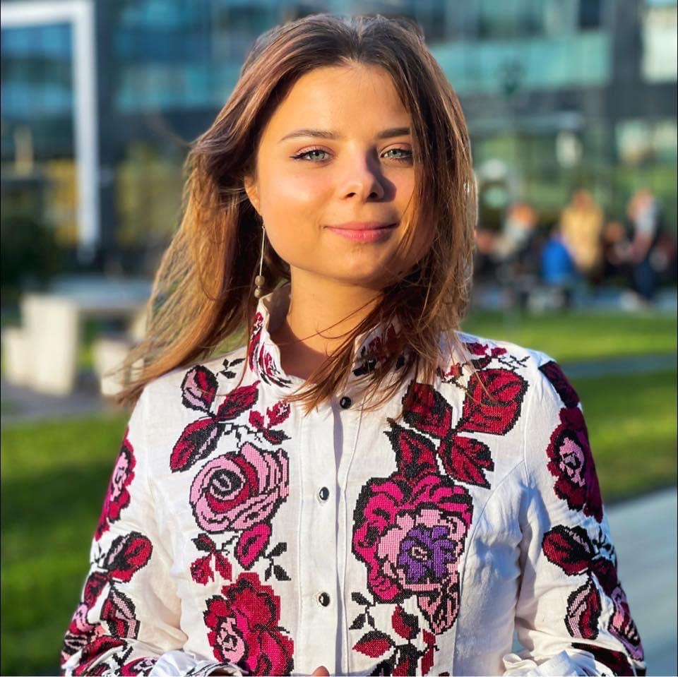 Yuliia Lesyshak