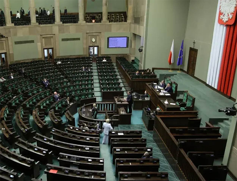 Negatywne emocje w polityce nie muszą być niekorzystne. Rozmowa w PR24 z dr hab. Katarzyną Jaśko, prof. UJ